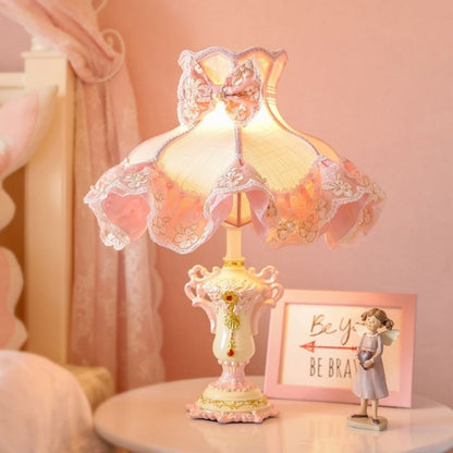 European Cozy And Cute Children's Bedroom Bedside Lamp